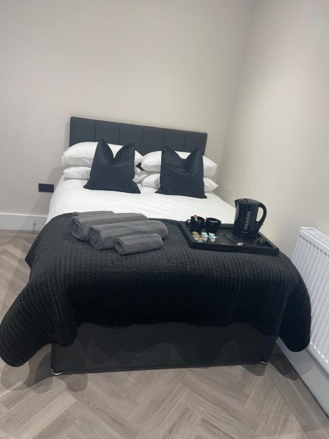128 Anfield Road Otel Liverpool Oda fotoğraf